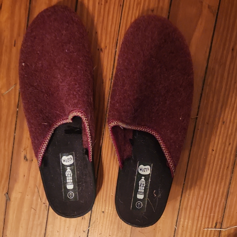 Women's Burgundy Mules